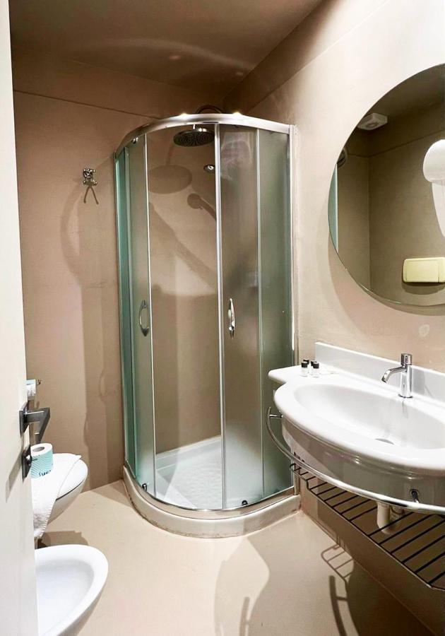 Hotel Little Ρίμινι Εξωτερικό φωτογραφία
